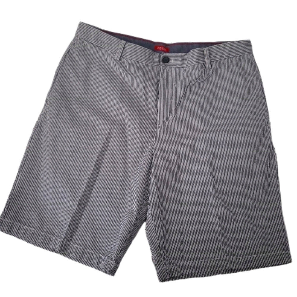 IZOD shorts